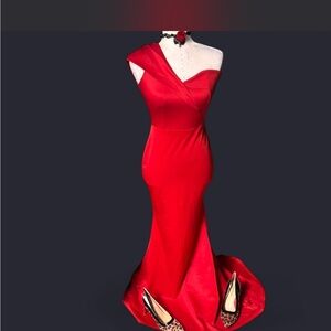 Red One-Shoulder Satin mermaid Evening Gown